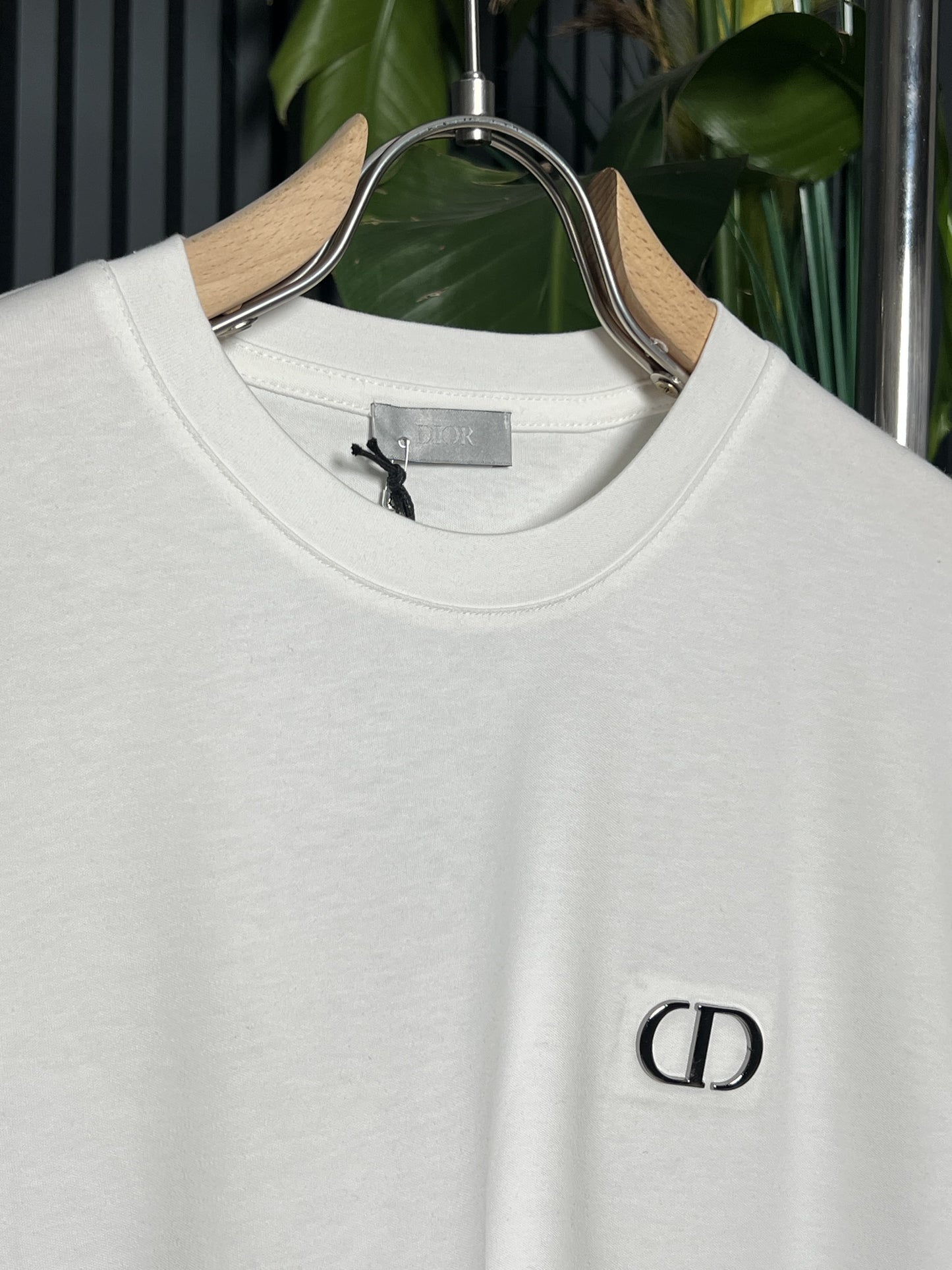Christian Dior CD Metal Logo White Tshirt For Men
