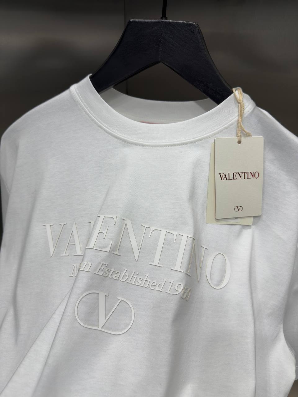 VALENTINO Rubber Logo Relaxed Fit Tshirt For Men