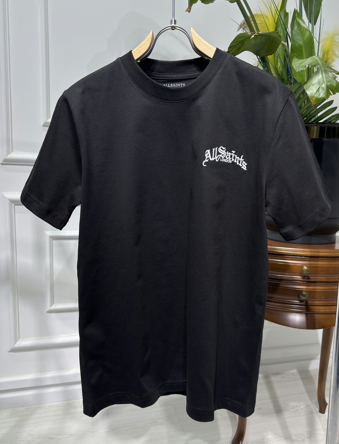 Embroidered Logo Black Relaxed-fit Tshirt For Men