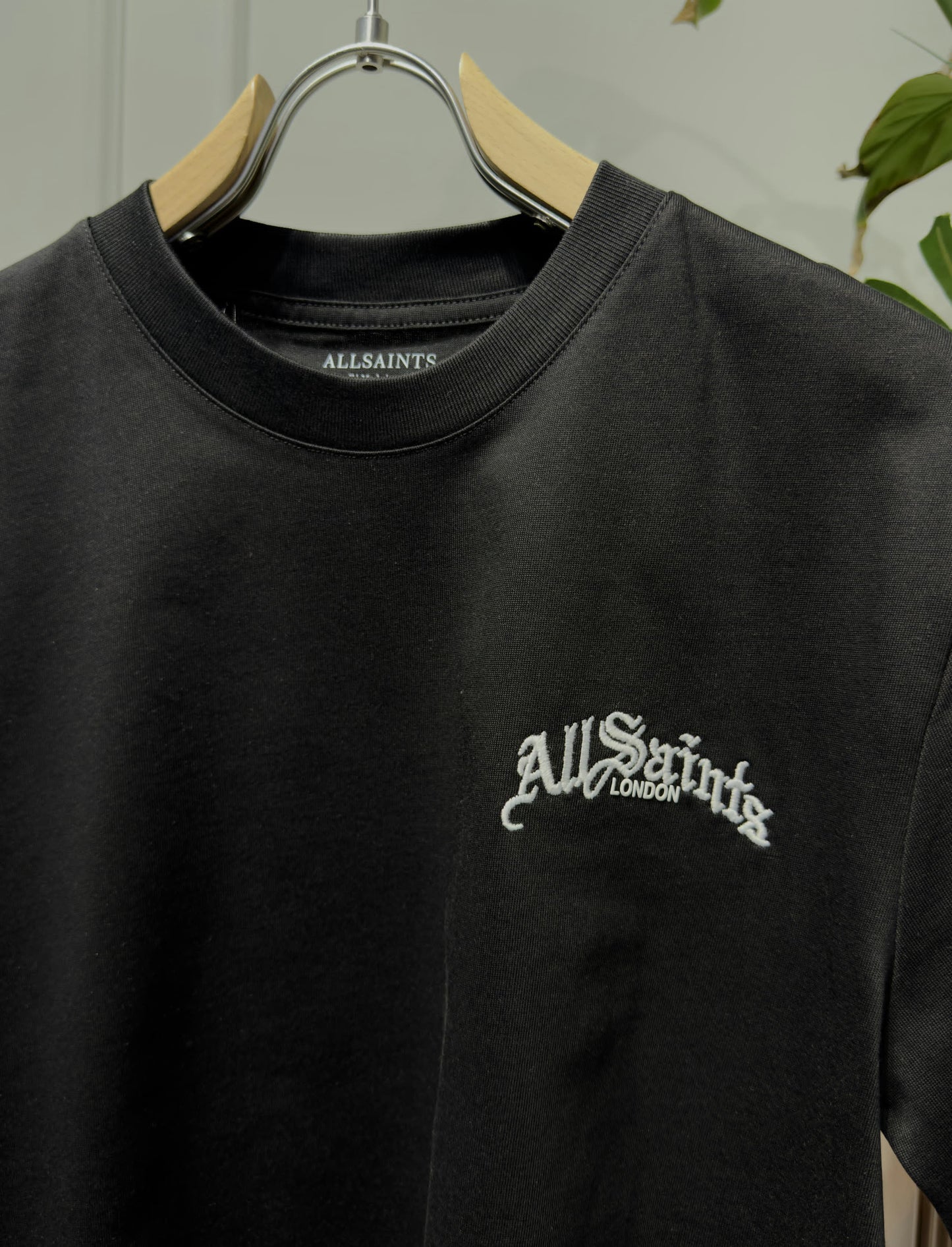 Embroidered Logo Black Relaxed-fit Tshirt For Men