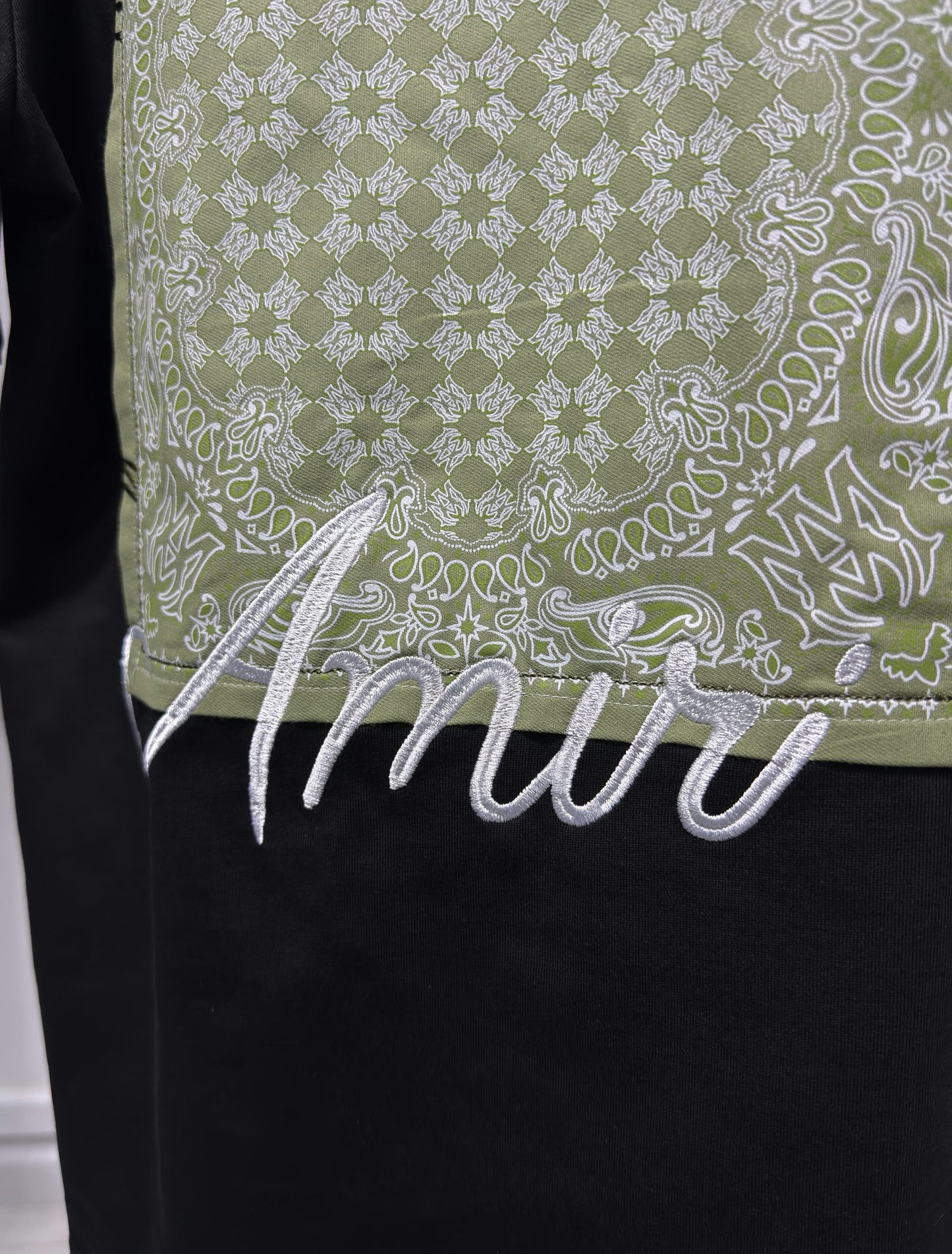 Amiri Bandana Embroidered Logo Relaxed Fit Tshirt For Men