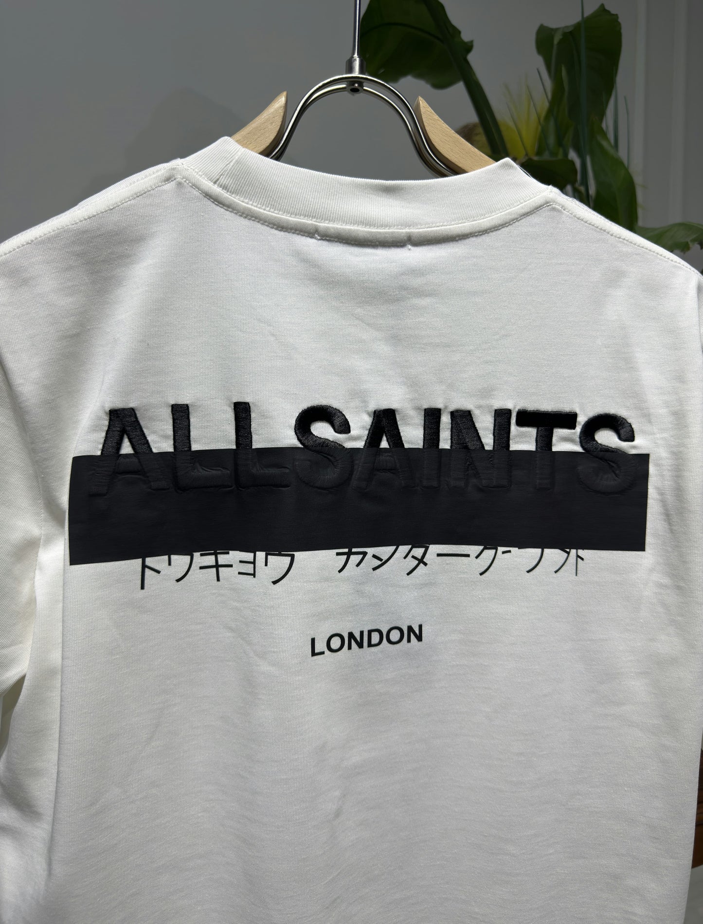 Allsaints Redact White Relaxed-fit Tshirt For Men