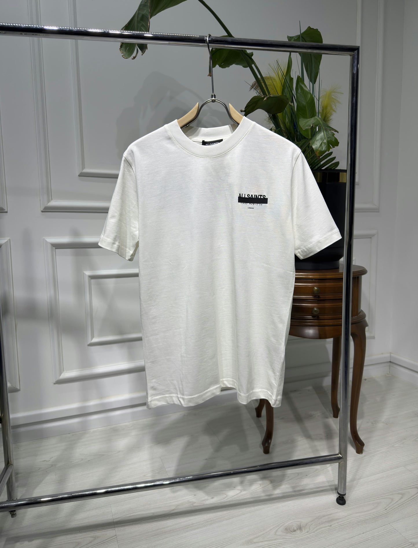 Allsaints Redact White Relaxed-fit Tshirt For Men