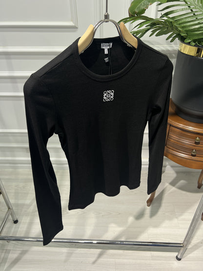 Embroidered logo long sleeves top for women