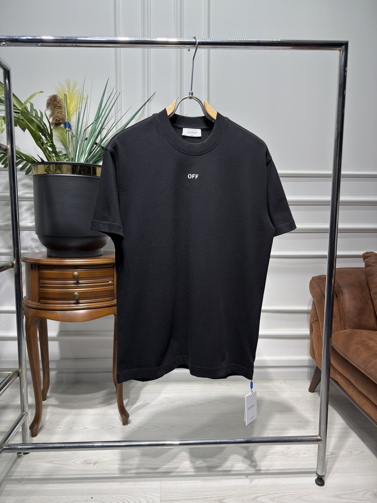 Chain Arrow Black Tshirt For Men