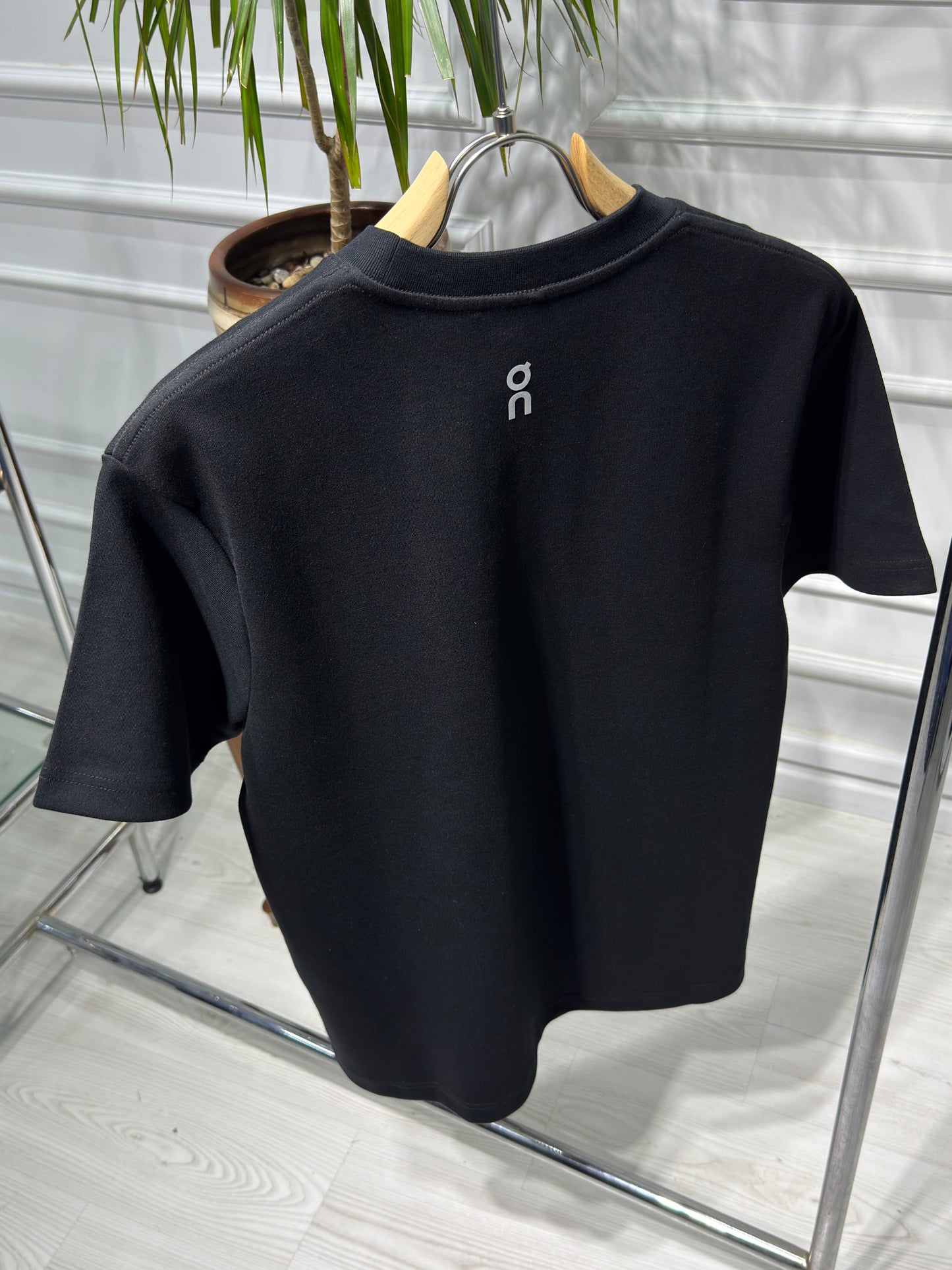 On Reflective Logo Two-Pieces Set For Men