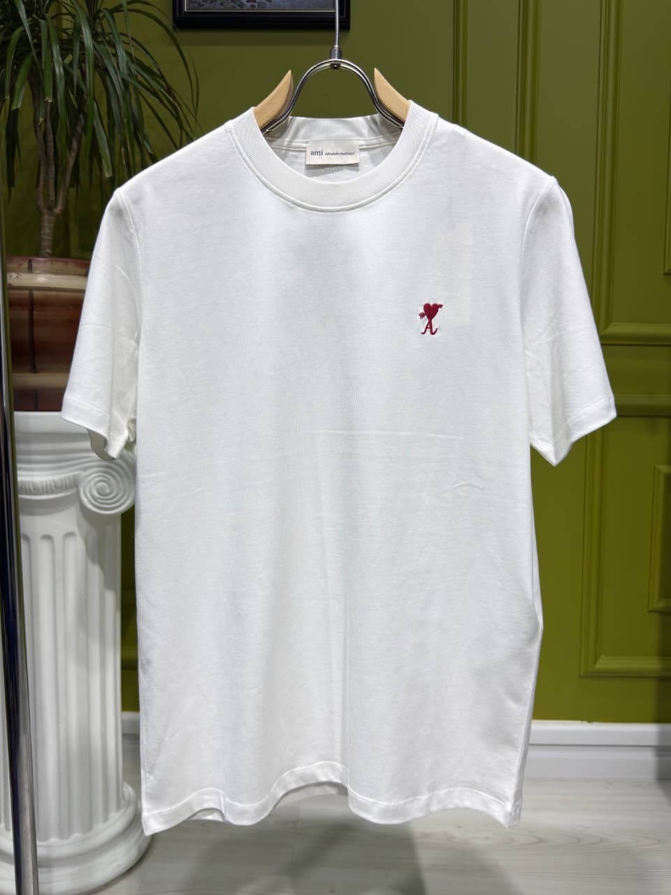 Ami Paris Embroidered Logo White Tshirt For Men