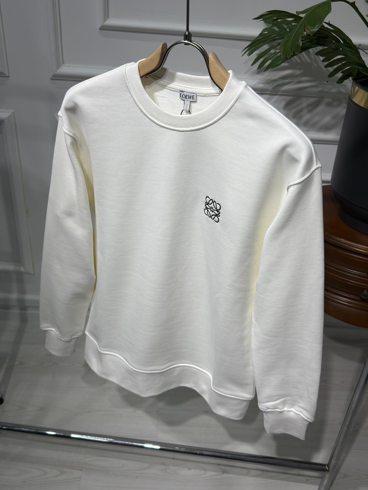 Embroidered logo white sweatshirt for men