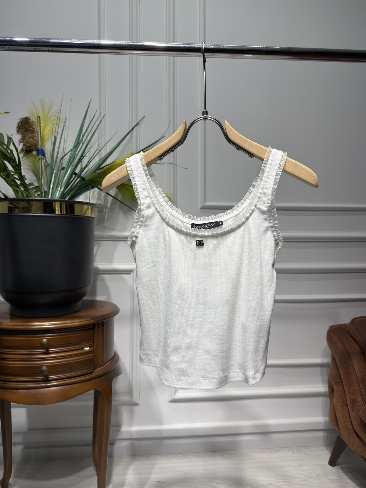 DG Silver Metal logo White Tank Top for Women