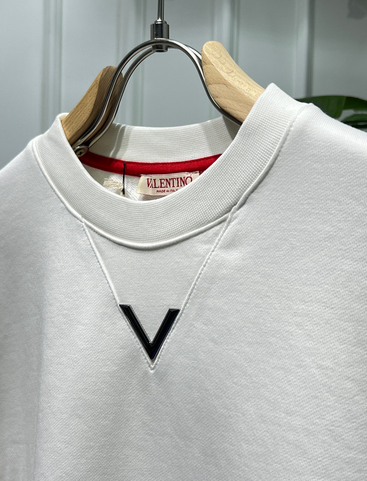 Valentino V metal Logo White Sweatshirt For Men