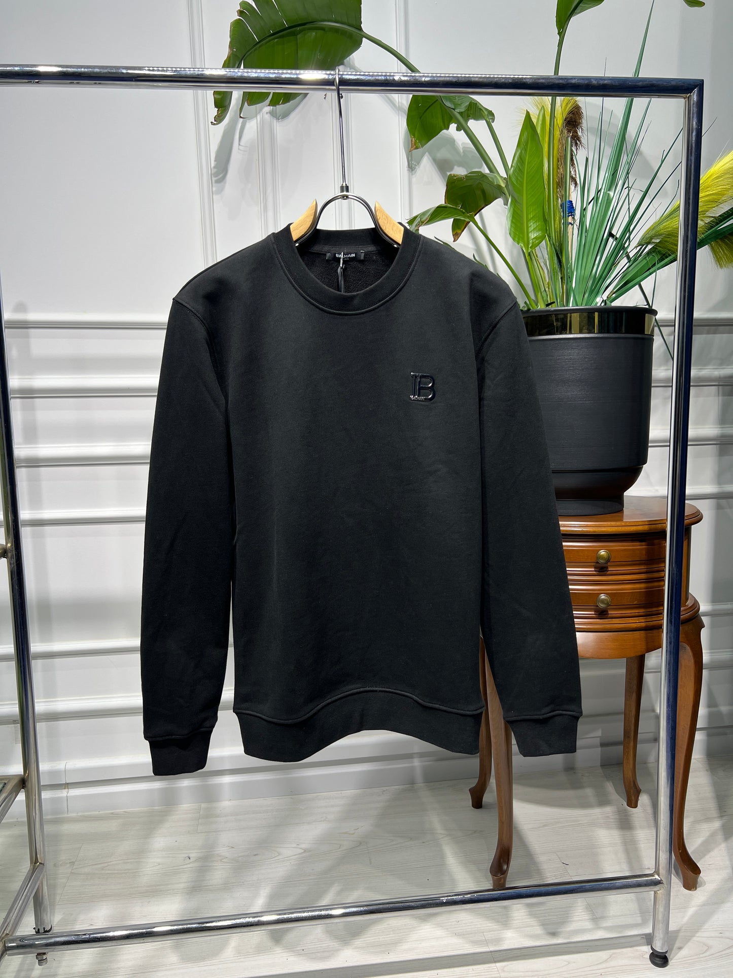 Balmain paris B metal logo black sweatshirt for men