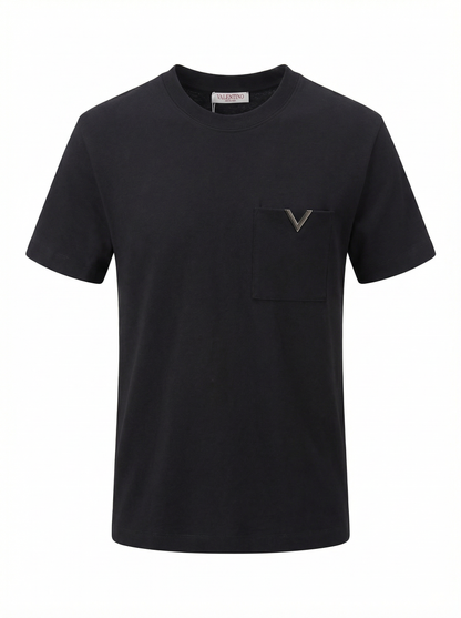 V Metal Logo Pocket Black Slimfit Tshirt For Men