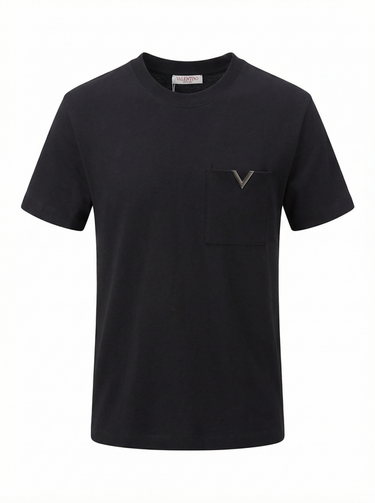 V Metal Logo Pocket Black Slimfit Tshirt For Men
